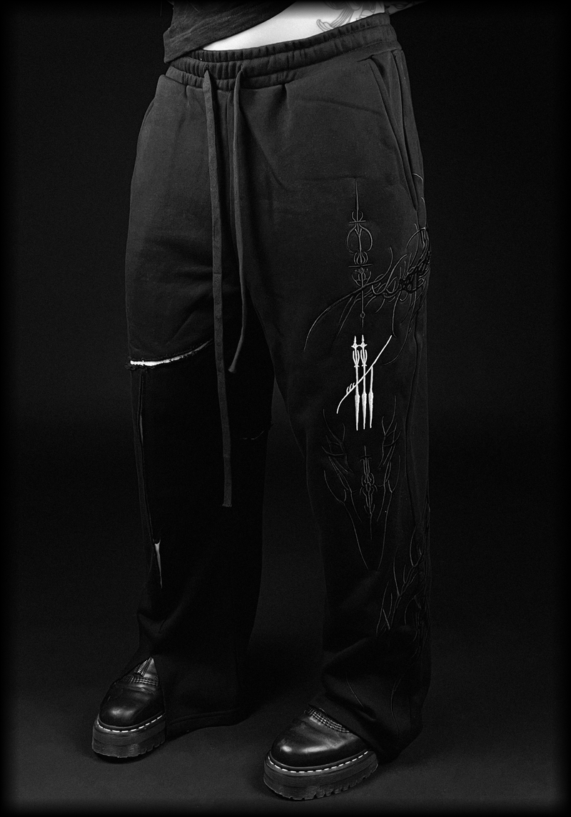 "FRACTURED" SWEATPANTS